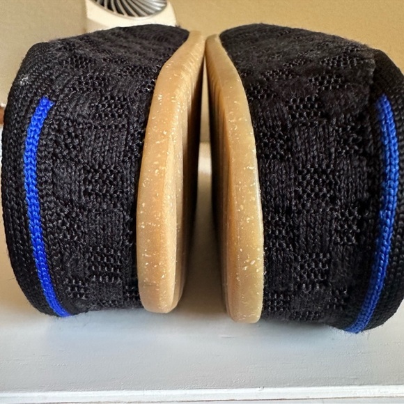 Rothy’s Clog in Black Sand - Picture 5 of 7